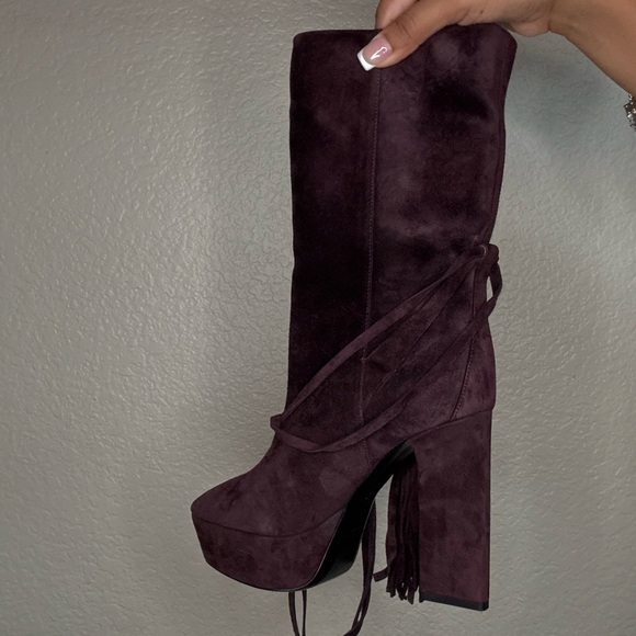 saint Laurent Vika 95 Tassel Boots - Picture 3 of 9